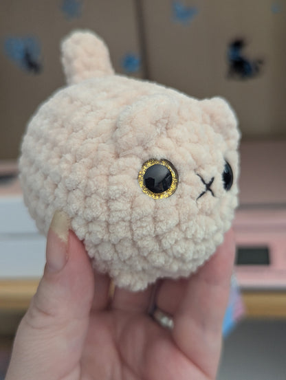 Mini kitten plushie